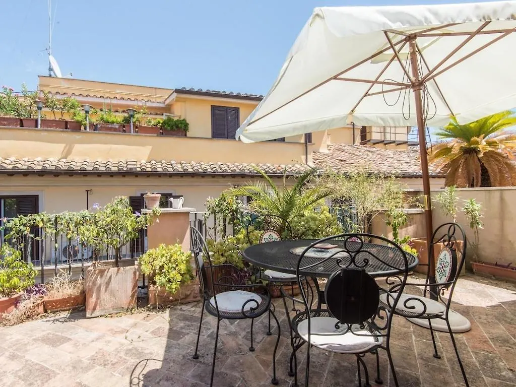 Apartment Condotti Terrace ローマ イタリア