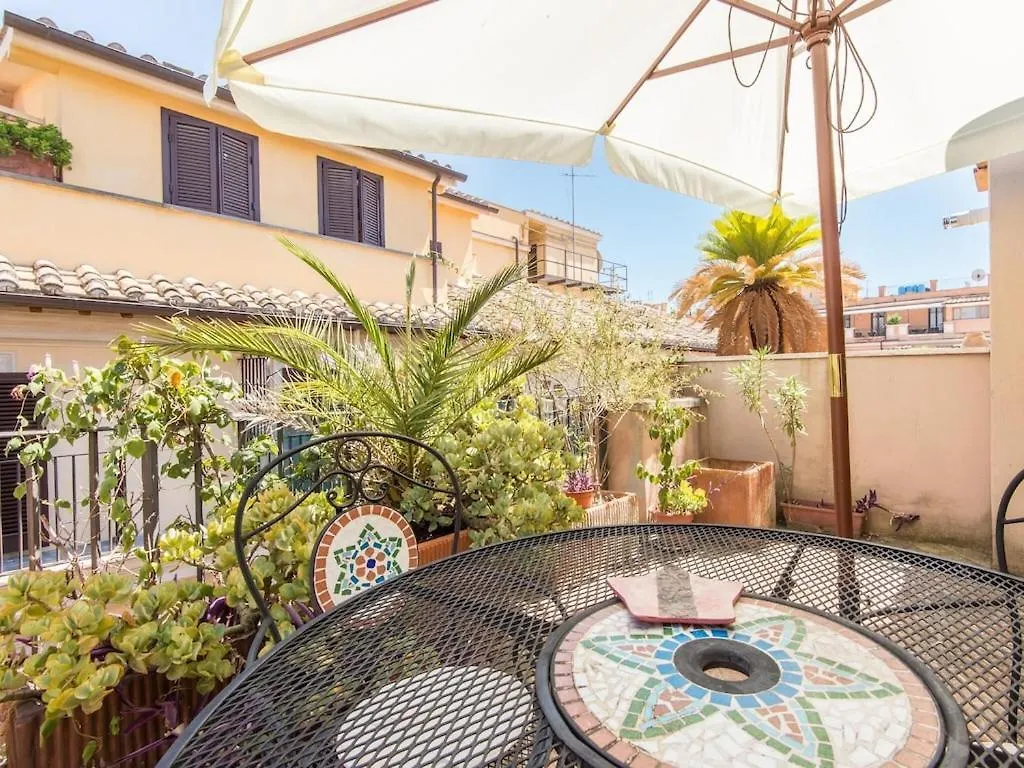 Apartment Condotti Terrace ローマ イタリア