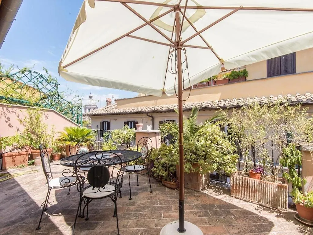 Apartment Condotti Terrace ローマ
